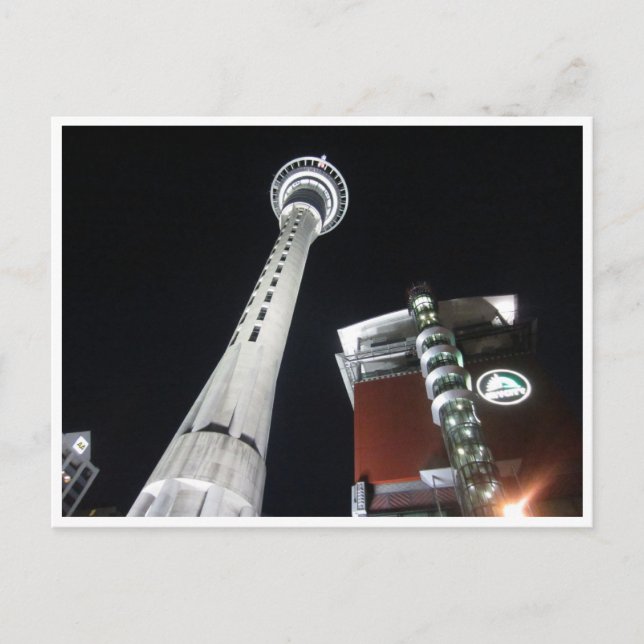 Postal torre de la ciudad del cielo auckland (Anverso)