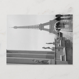 Postal Torre Eiffel en la Nieve