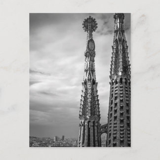 Postal Torres de Sagrada Familia en Barcelona