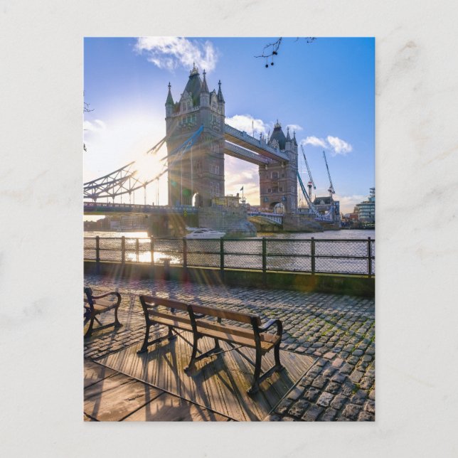 Postal Tower Bridge en Dawn, London UK Postcard (Anverso)
