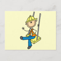 Trabajador de la construcción con camisetas y rega