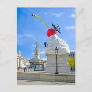 Postal Trafalgar Square, London UK Postcard