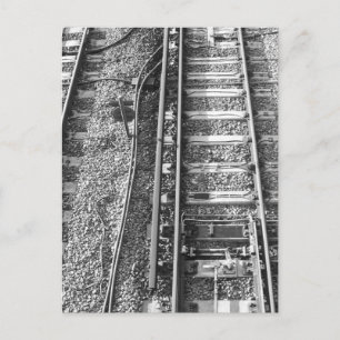 Postal Trazos ferroviarios, imagen en blanco y negro.