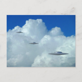 Postal Tres Saucers voladores