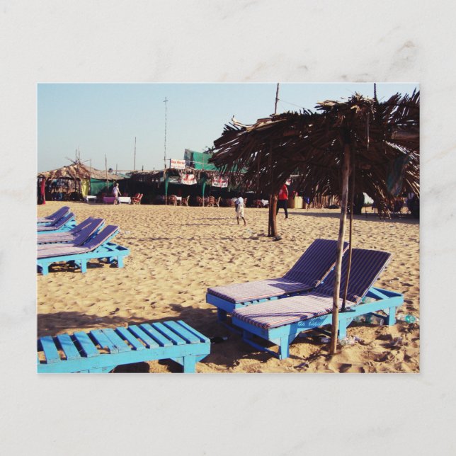 Postal Tumbonas en la playa de Candolim en Goa India (Anverso)