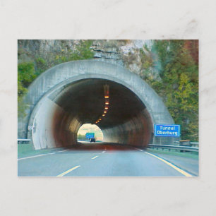 Postal Túnel a través de las montañas