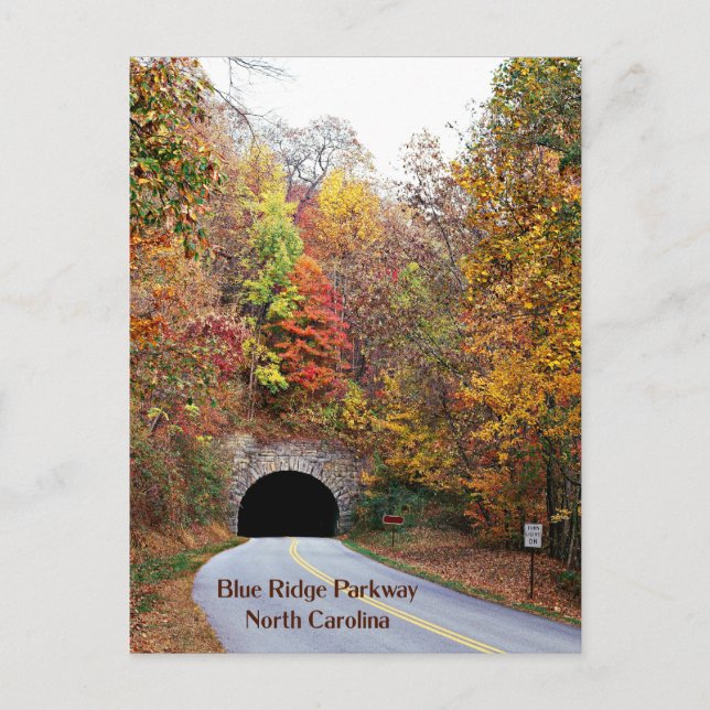 Postal Túnel en la ruta panorámica Blue Ridge de Carolina (Anverso)