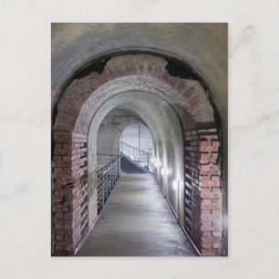 Postal Túnel en un refugio antiaéreo nazi