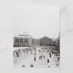 Postal Turistas del centro turístico en explanada