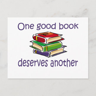Postal Un buen libro merece otros regalos.