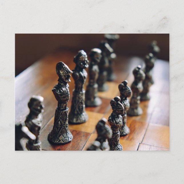 Postal Un Chessman Antiguo De Estilo Viejo, Con Temas De  (Anverso)