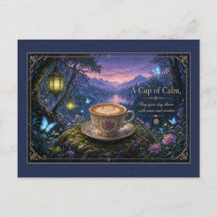Postal Un jardín de mariposas encantadas con una taza de 