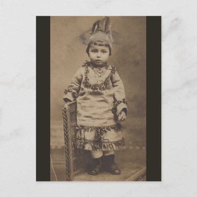 Postal Un pequeño indio en los años 20 del RPPC (Anverso)
