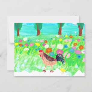 Postal Un pollo y una chica que camina por el jardín