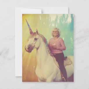 Postal Una anciana montada en su unicornio
