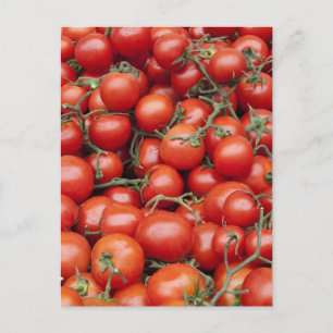 Postal Una gran cosecha de tomate en un puesto en el merc