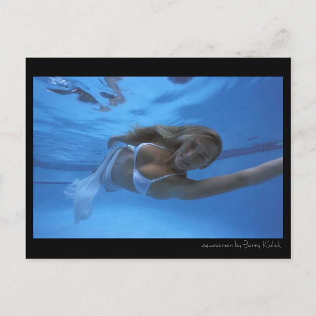 Postal una mujer acuática por Barry Kulick (Anverso)