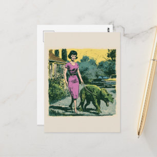 Postal Una mujer retro pasea a su pequeño dinosaurio verd