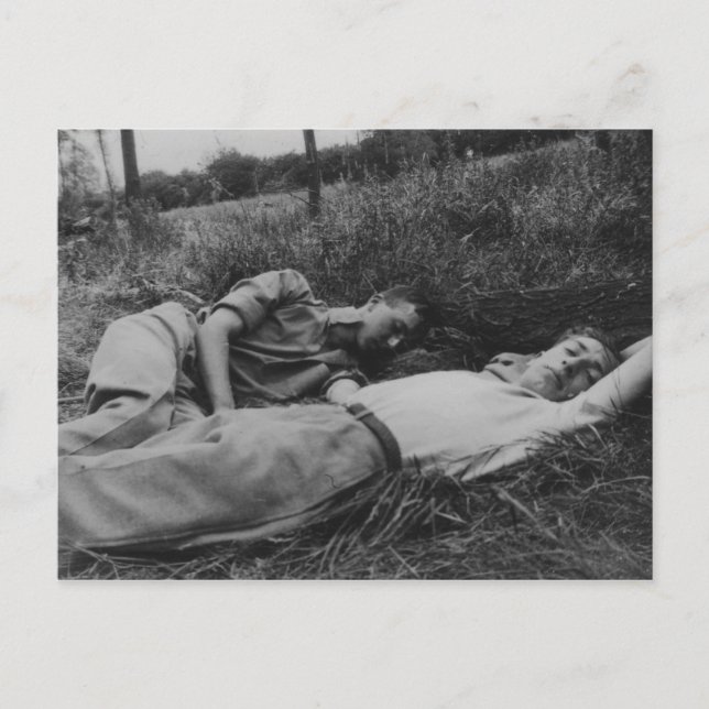 Postal Una pareja de hombres jóvenes y lascivos que aplau (Anverso)