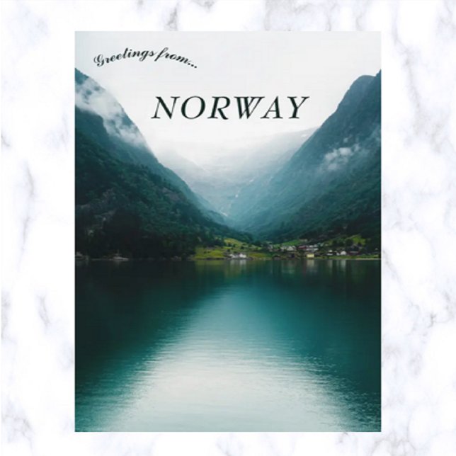 Postal Una pequeña aldea pesquera en Årdal Noruega (Subido por el creador)