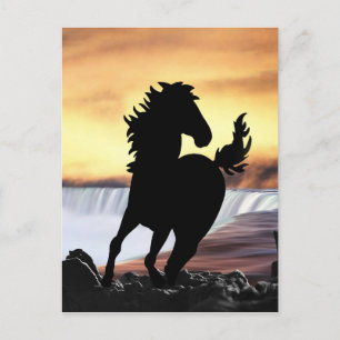 Postal Una silueta de caballo y una cascada