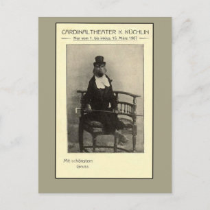 Postal Una verdadera obesidad: un mono en un traje