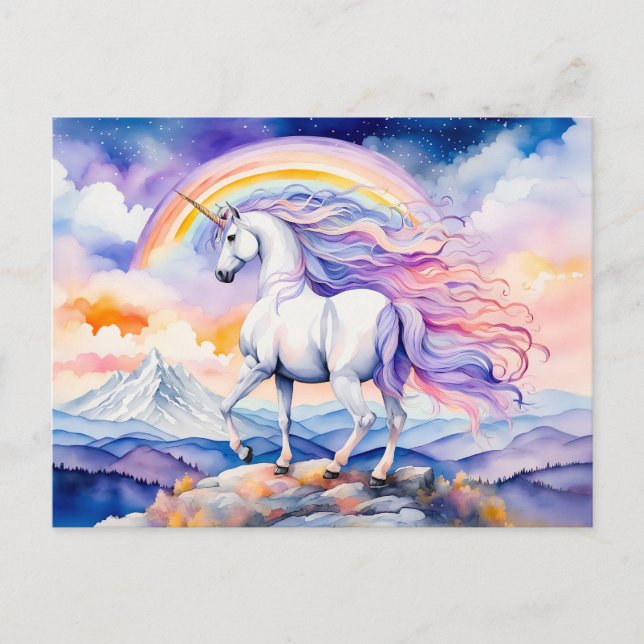 Postal Unicornio bajo nubes de arcoíris pastel suaves (Anverso)