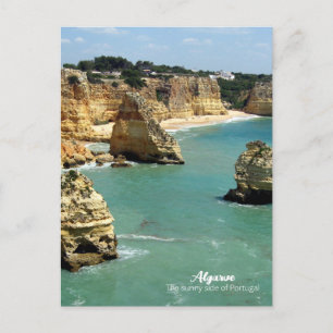 Postal Vacaciones en la playa del Algarve en Portugal