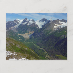 Postal Valle tallado por glaciares de Alaska