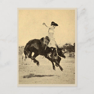 Postal Vaquera de Rodeo Vintage en Foto de Caballo que se