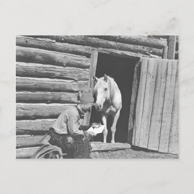Postal Vaquero leyendo una carta con un caballo (Anverso)