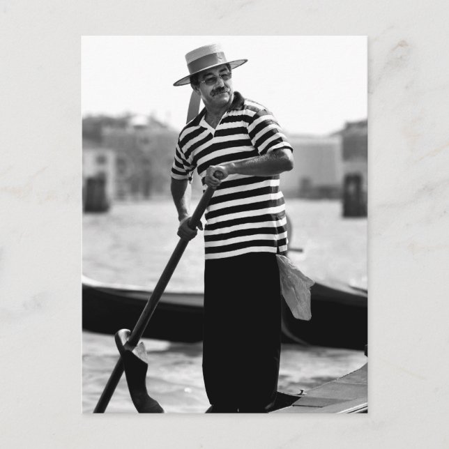 POSTAL VENICE GONDOLIER CON GORRA (Anverso)