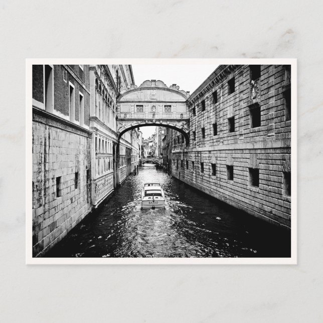 Postal Venice Italy Canal Boat Black & White (Anverso)