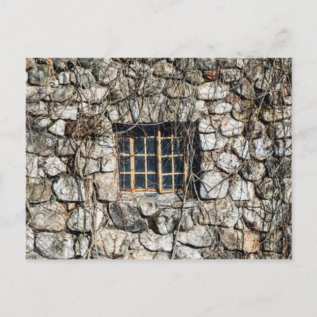 Postal Ventana en un muro de piedra (Anverso)
