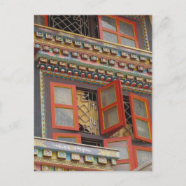 Postal Ventanas naranjas en Katmandú