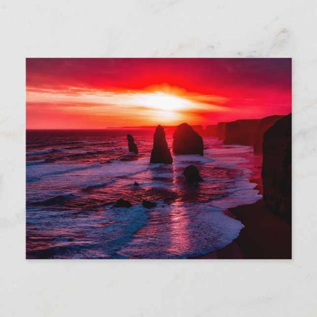 Postal Verano Crimson Sunset Sky Vibrant Rocky Beach (Anverso)
