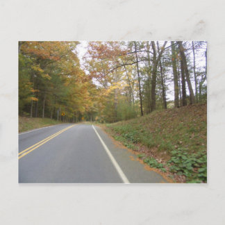 Postal viaje por carretera en otoño de pensilvania