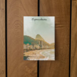Postal Viaje Vintage Playa Copacabana Río de Janeiro<br><div class="desc">Descubra la mezcla cautivadora de un servicio profesional y una amplia gama de atenciones en Copacabana Hotel. Hace un recuerdo de viaje increíble para todos los turistas de Brasil. Hazlo tuyo y compres ahora.</div>
