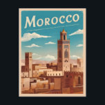 Postal Viajes de época Marruecos Escenario del Norte de Á<br><div class="desc">Entre en el vibrante tapiz de Marruecos con este cautivador diseño retro inspirado en el viaje. Infundido con vibraciones nostálgicas y encanto vintage,  este diseño rinde homenaje al rico patrimonio cultural,  los colores vibrantes y los paisajes exóticos de esta joya del norte de África.</div>