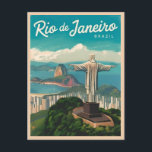 Postal Viajes de época Río de Janeiro Brasil Retro Escena<br><div class="desc">Disfrute de la belleza escénica de Río de Janeiro con este diseño retro inspirado en el viaje, que presenta la emblemática estatua del Cristo Redentor. Esta pieza, inmersa en vibraciones nostálgicas y encanto vintage, captura la majestuosa presencia y el significado cultural de uno de los monumentos más famosos del mundo...</div>