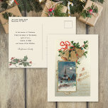 Postal Viejas campanas navideñas e iglesia rústica en la<br><div class="desc">Festiva tarjeta de Navidades victorianos con tres campanas de bronce con cinta roja y holly sobre un fondo de sabio claro y sombreado con el inset de la iglesia del pueblo en una noche de invierno nevada y el saludo de Navidad de Feliz. El color de fondo es el personalizable....</div>