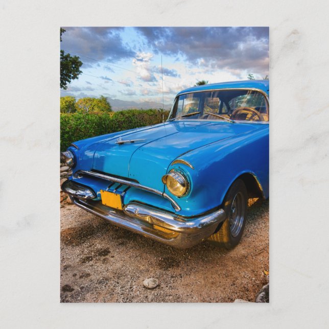 Postal Viejo auto clásico americano en Trinidad, Cuba (Anverso)