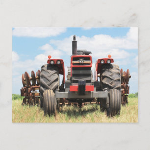 Postal Viejo Tractor Grande Sentado Inactivo En Un Buen D