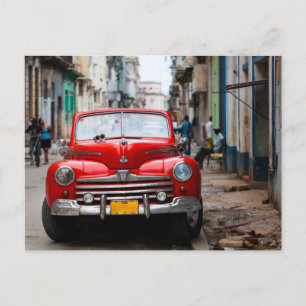 Postal Viejos autos en las calles de La Habana