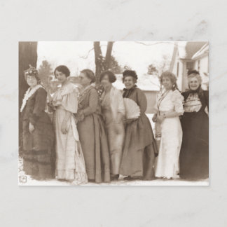 Postal Viejos vestidos de moda