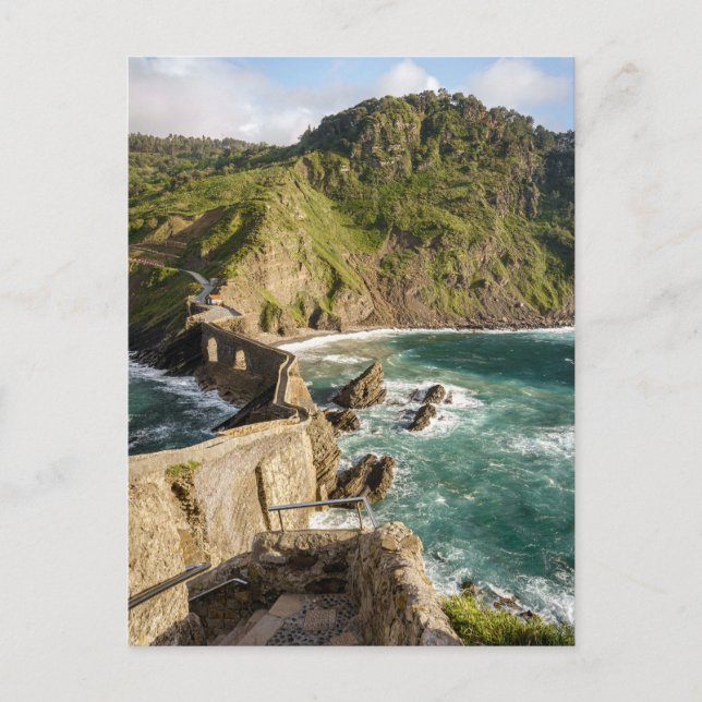 Postal View the stunning stairs of Gaztelugatxe, Spain (Anverso)
