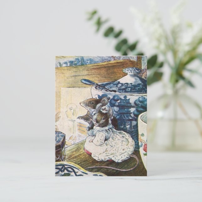 Postal Viñeta Beatrix Potter sastre de ratones de Glouces (Anverso de pie)