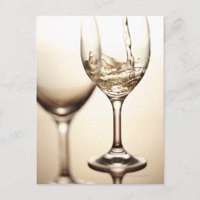 Postal Vino Blanco Vertido En Vidrio (Anverso)