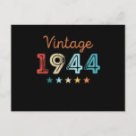 Postal Vintage 1944 80th Birthday Retro Gift de 80 años<br><div class="desc">Este diseño retro de 1944 de Vintage hace un gran regalo para hombres y mujeres que cumplen 80 años. Regalos de cumpleaños para él y para ella. Para una leyenda de abuelo,  abuelo o abuela increíble,  mamá o papá.</div>