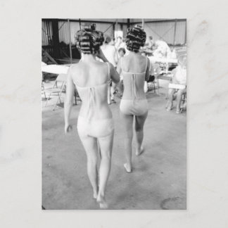 Postal Vintage B&W Photo Florida Bikini Chicas